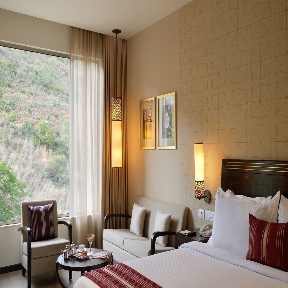 Marasa Sarovar Premiere Тирупати Екстериор снимка A room at the Taj Bengal